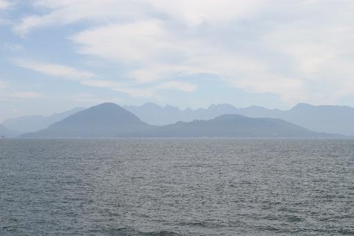 512x341 pixels (21K)