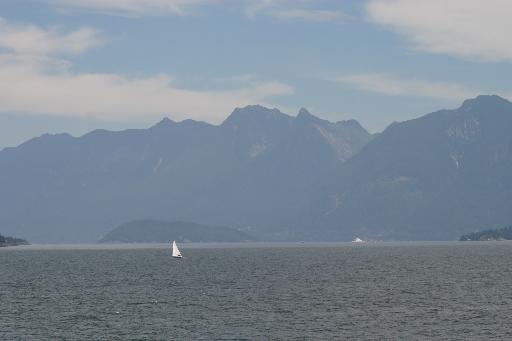 512x341 pixels (15K)