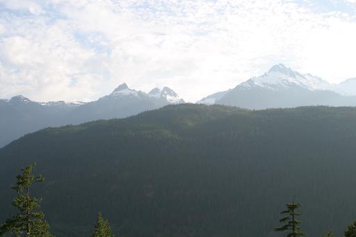 512x341 pixels (14K)